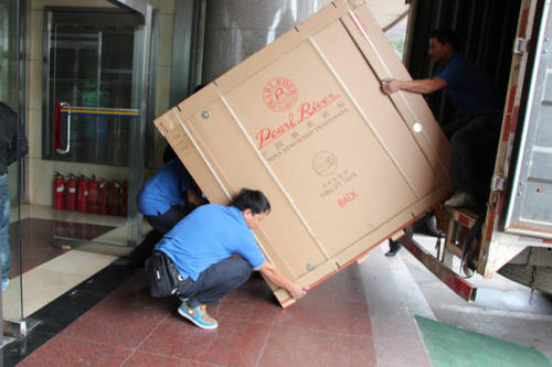 湾岭镇钢琴贵重工艺品无忧运